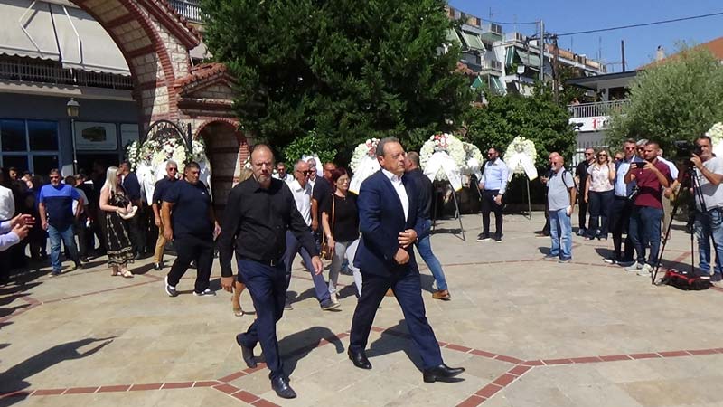 Κηδεία Απόστολου Βεσυρόπουλου 3