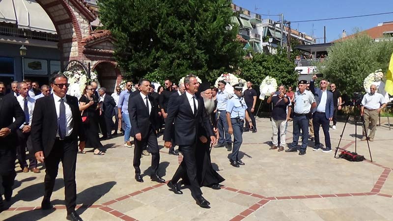 Κηδεία Απόστολου Βεσυρόπουλου 7