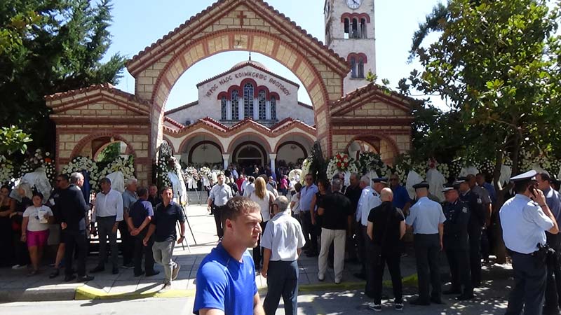 Κηδεία Απόστολου Βεσυρόπουλου 8