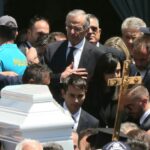 Το τελευταίο «αντίο» στη Λένα Σαμαρά στο Α’ Νεκροταφείο – Ο αποχαιρετιστήριος λόγος του Αντ. Σαμαρά – βίντεο