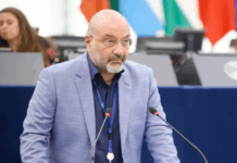 Σάκης Αρναούτογλου προς Κομισιόν: Γιατί η σεισμόπληκτη Κρήτη έμεινε εκτός “Εξοικονομώ 2025” και RePowerEU;