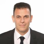 Γ. Καραμέρος: Στη Βουλή το ζήτημα της μεταφοράς μαθητών στην Ανατολική Αττική