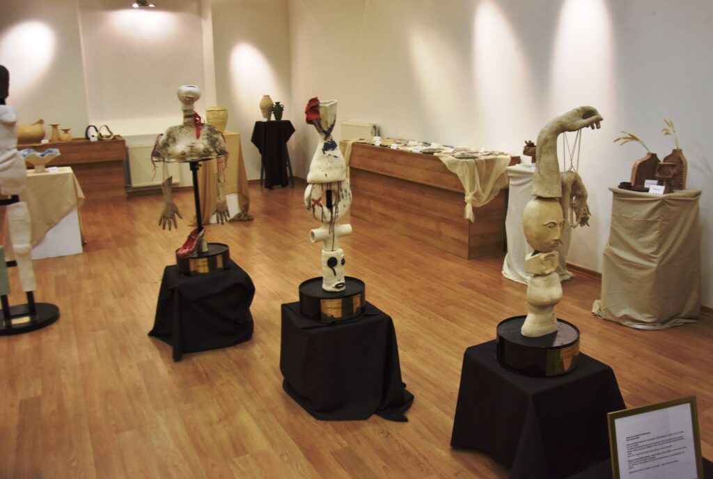 ekthesi keramikis eikastika 6