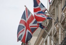 Υπόθεση Ναβάλνι: Το Ηνωμένο Βασίλειο εξετάζει το ενδεχόμενο αύξησης των κυρώσεων εις βάρος της Ρωσίας