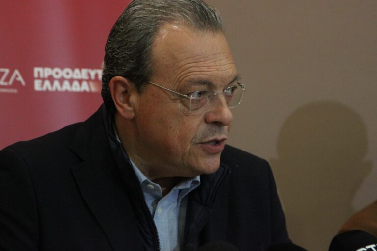 Επικοινωνία του προέδρου του ΣΥΡΙΖΑ-ΠΣ, Σωκράτη Φάμελλου με τον ΓΓ του ΑΚΕΛ, Στέφανο Στεφάνου