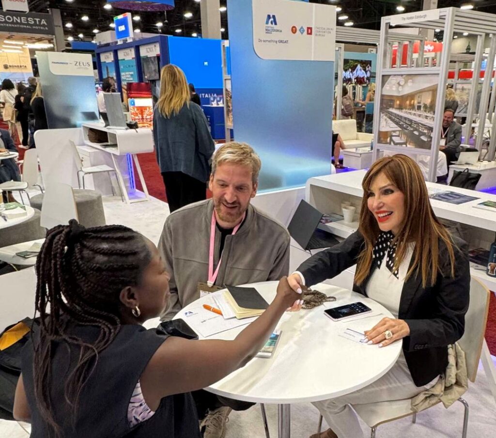 251017 Δυναμική συμμετοχή της Περιφέρειας Κεντρικής Μακεδονίας σε διεθνείς τουριστικές εκθέσεις στις ΗΠΑ και στην Ιταλία φωτό 1