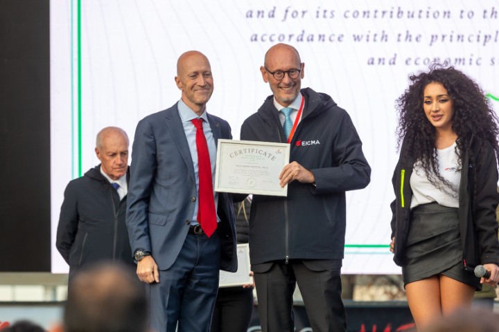 Honda wins the Sustainable Exhibitor Award