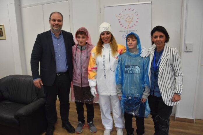 sinentefxi typou floga