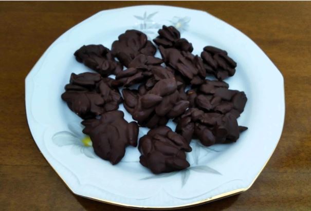 Βραχάκια σοκολάτας με αμύγδαλο 2