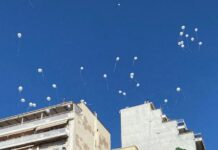Θεσσαλονίκη: Λευκά μπαλόνια στον ουρανό της πόλης, ως φόρος τιμής στα θύματα τροχαίων δυστυχημάτων