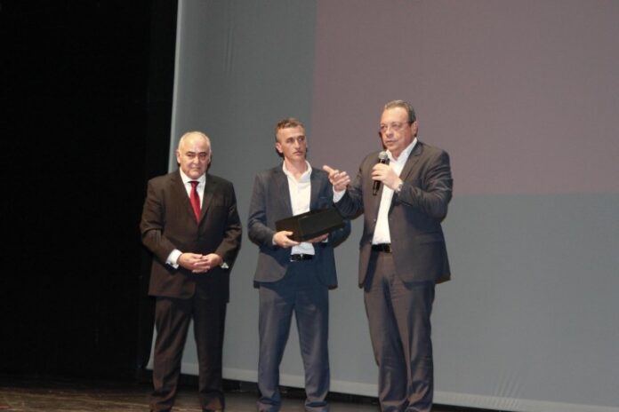 Φαμελλος_ΕΕΑ