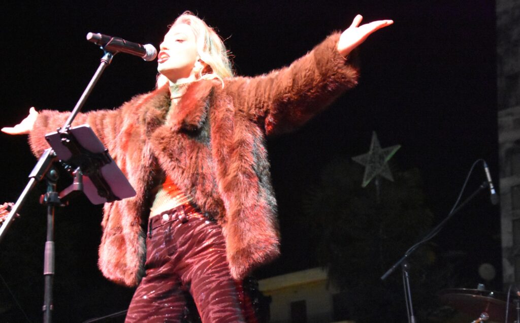 anamma dentrou naoussa 9