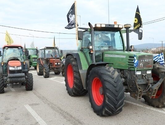 Αγροτικές κινητοποιήσεις 2 μπλόκο φωτο ΑΠΕ