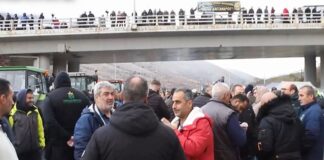 Κοινό μπλόκο αγροτών και κτηνοτρόφων από Κοζάνη – Γρεβενά – Καστοριά στα Σιάτιστα Κοζάνης