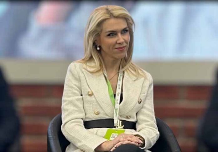 Λίνα Τουπεκτσή.jpeg