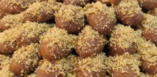 Πανεύκολα μελομακάρονα – Νοστιμιά και άρωμα