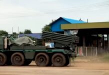 Ταϊλάνδη – Καμπότζη: Οι εχθροπραξίες συνεχίζονται παρότι ο πρόεδρος των ΗΠΑ Ντόναλντ Τραμπ ανακοίνωσε πως οι δύο χώρες συμφώνησαν σε κατάπαυση του πυρός