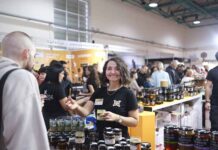 Με απόλυτη επιτυχία διεξήχθη το 16ο Φεστιβάλ Ελληνικού Μελιού και Προϊόντων Μέλισσας