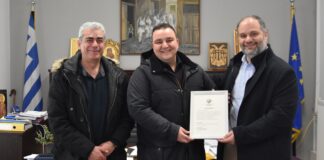 Επίσκεψη του Προέδρου του Συλλόγου Πολυτέκνων με Τρία Παιδιά Ημαθίας στον Δήμαρχο Νάουσας