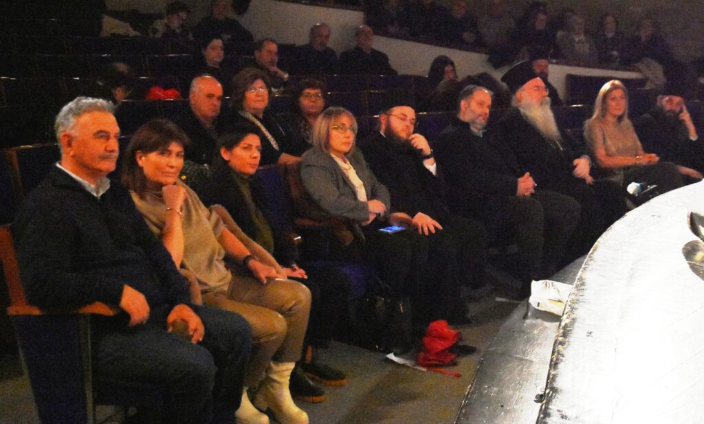 parousiasi vivliou kazantzidi 3