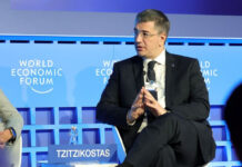Ο Επίτροπος Βιώσιμων Μεταφορών και Τουρισμού Απόστολος Τζιτζικώστας στο Παγκόσμιο Οικονομικό Φόρουμ του Νταβός