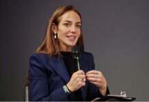 Δόμνα Μιχαηλίδου: Η προτεραιότητα του δημογραφικού, οι παρεμβάσεις στο στεγαστικό και το χτίσιμο του αισθήματος σταθερότητας και προοπτικής