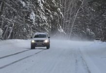 Πως πρέπει να οδηγούμε σε άσχημες καιρικές συνθήκες, αλλά και τι πρέπει να προσέξουμε στο αυτοκίνητό μας