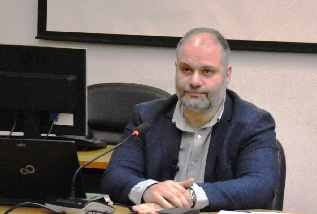 sinentefxi typou xenodoxeion vermion 1