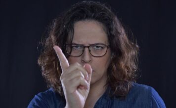 Γιατί δυσκολευόμαστε να πούμε «όχι» – Γράφει ο ψυχολόγος Γιάννης Ξηντάρας Γυναίκα άρνηση