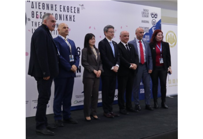 2026-3-23 όρθιοι