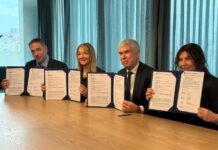 Συμφωνία μεταξύ Διαχειριστών και Ευρωπαϊκής Επιτροπής για τον Κάθετο Διάδρομο