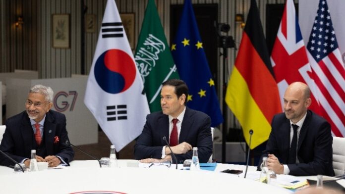 ΑΑ234Β123 - φωτο ΑΠΕ