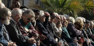 Τίποτε δεν διδάχτηκαν από τον Ανδρέα «και οι μεν και οι δε» ενώ η κοινωνία υποφέρει