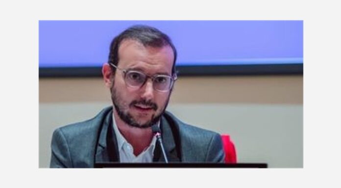 Σπύρος Σαπουνάς