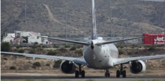 Αεροπλάνο συγκρούστηκε πυροσβεστικό όχημα στο αεροδρόμιο LaGuardia της Ν. Υόρκης – Δύο νεκροί