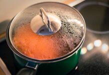 Υγεία: Το μαγείρεμα σπιτικού γεύματος μειώνει τον κίνδυνο άνοιας στους ηλικιωμένους