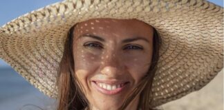 Πίσω από το χαμόγελο: Όταν η κατάθλιψη δεν φαίνεται – Γράφει ο ψυχολόγος Γιάννης Ξηντάρας