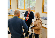 Επίσκεψη Μ. Λαζαρίδη στα κτηνιατρικά εργαστήρια του ΥΠΑΑΤ-Υπογραμμίστηκε η ανάγκη για άμεση έκδοση των αποτελεσμάτων