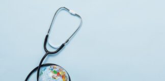 ΠΑΣΟΚ: “Η υγεία είναι δικαίωμα για όλους και αυτό το δικαίωμα οφείλουμε να το προστατεύσουμε στην πράξη”