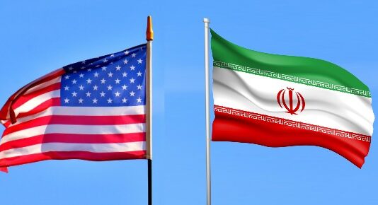 Οι ΗΠΑ διαβεβαίωσαν πως συζητούν νέο διπλωματικό ραντεβού με το Ιράν ΗΠΑ ΙΡΑΝ σημαία