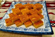 Μπασμπούσα – Το σιμιγδαλένιο κέικ της Μέσης Ανατολής