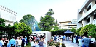 Η Πρεσβεία της Τσεχίας φιλοξένησε ένα Garden Party εμπνευσμένο από την κληρονομιά του Βάτσλαβ Χάβελ