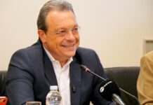 Σωκράτης Φάμελλος: Ανεξαρτητοποίηση με αιχμές για αδιέξοδο