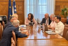 ΠΑΣΟΚ: Εθνική στρατηγική για την ενίσχυση των εξαγωγών και της εξωστρέφειας