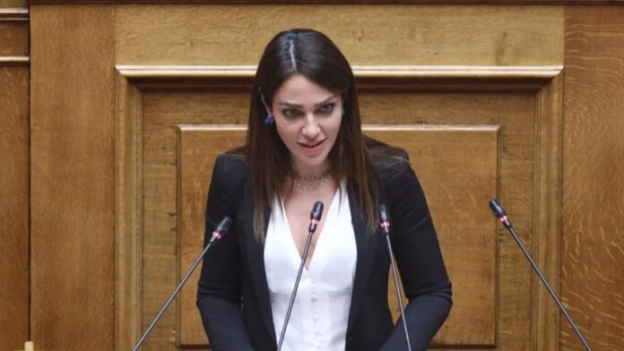 ΔΟΜΝΑ ΜΙΧΑΗΛΙΔΟΥ