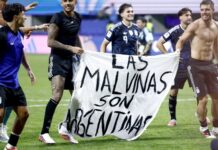Η FIFA ερευνά το περιστατικό με το πανό για τα Φώκλαντ