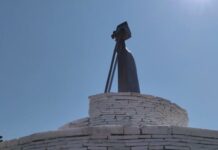 Ξάνθη: Η λύρα που κρατά ζωντανή τη μνήμη του Πόντου στη Λευκόπετρα
