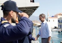 Ο Κυρ. Μητσοτάκης στο Καστελλόριζο για την 83η επέτειο της Απελευθέρωσης – Ιστορική η πρώτη επίσκεψη πρωθυπουργού σε Ρω και Στρογγύλη