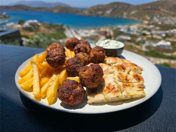 Κεφτεδάκια της Ίου 2