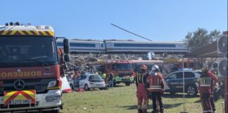 Σύγκρουση τρένων στην Ισπανία: Τουλάχιστον 68 νεκροί και δεκάδες τραυματίες